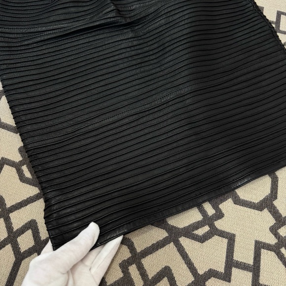 Gianni Versace Black Textured Genuine Leather Pencil Skirt Sz 42 US 10 - Picture 14 of 17